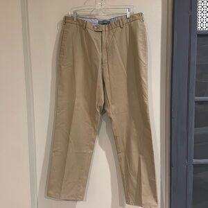 Peter Millar tan khaki flat front pants. Size 35x30.